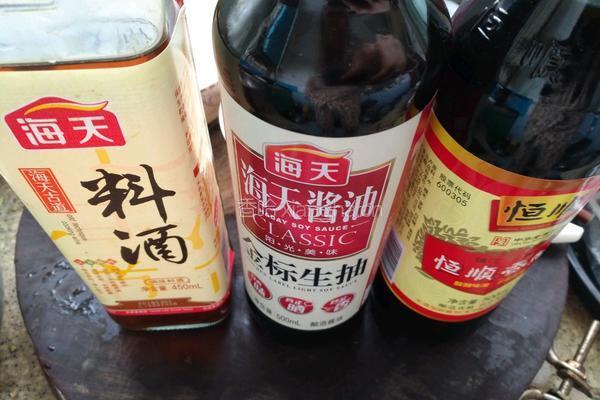 糖醋排骨的做法图解2