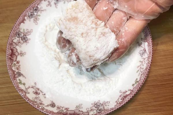 香煎巴沙鱼的做法图解5