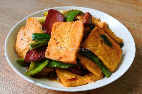 腊肉炒豆腐的做法图解10