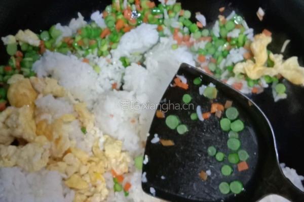 家常蛋炒饭的做法图解7