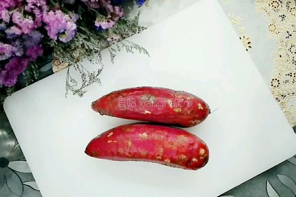 香酥红薯饼的做法图解1