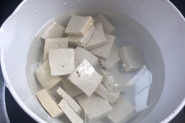 豆腐肉丸汤的做法图解4