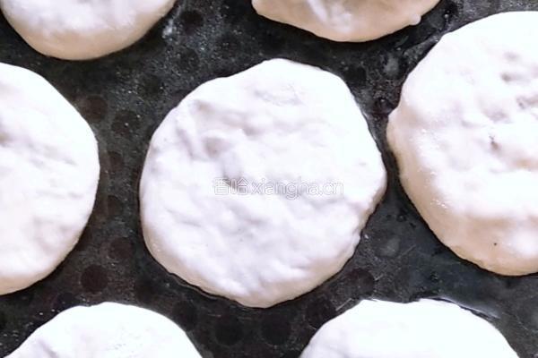 白菜肉渣粉条馅饼的做法图解11