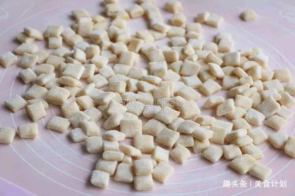 奶香小馒头的做法图解5