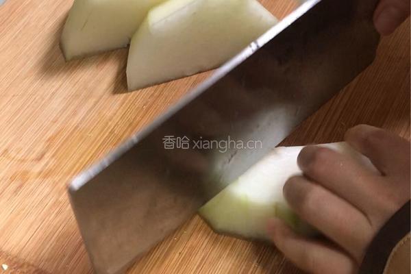 冬瓜玉米排骨汤的做法图解1