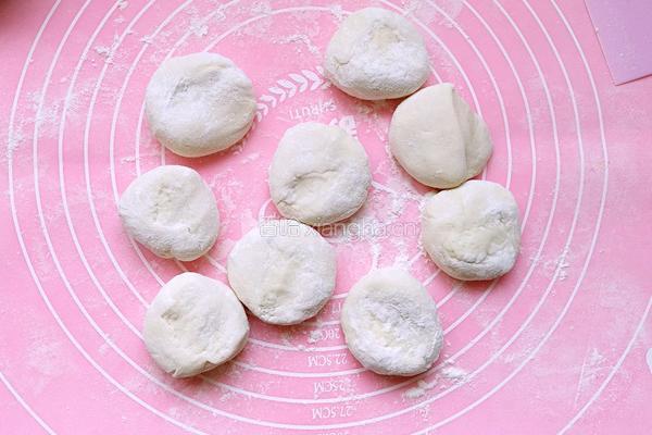 菠菜鸡蛋盒子的做法图解8