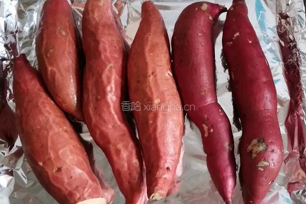 烤红薯的做法图解1