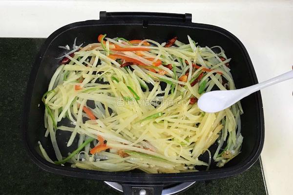 酸辣土豆丝的做法图解10