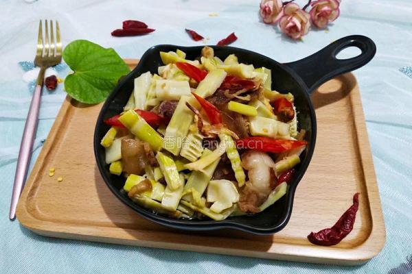 泡椒笋子炒肉片