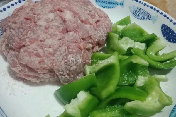 青椒肉片的做法图解2