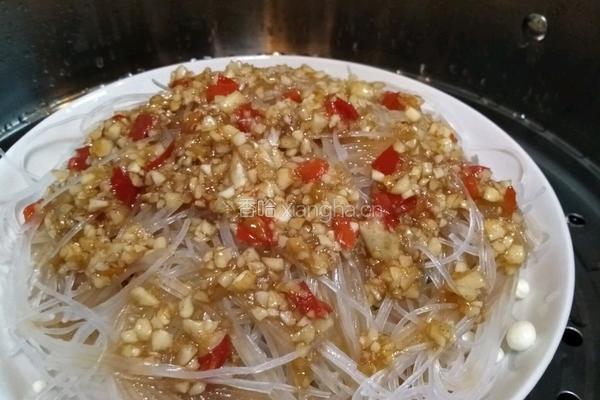 蒜蓉粉丝蒸鲍鱼的做法图解5