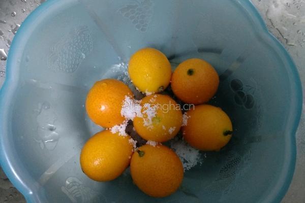 金桔枣梨糖水的做法图解1