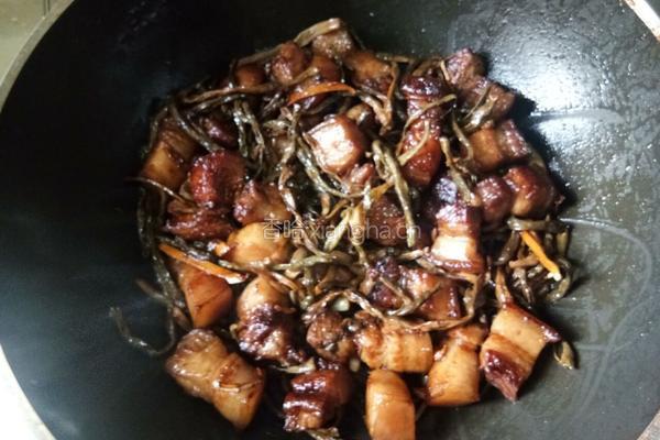 豆角干焖五花肉的做法图解9