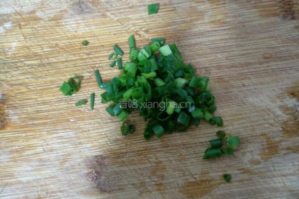葱花馒头蛋饼的做法图解3