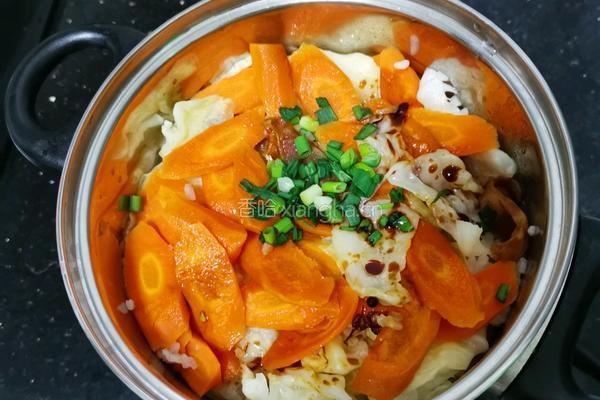 胡萝卜腊肠焖米饭的做法图解6