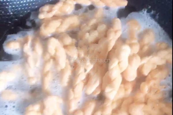 鸡蛋小麻花的做法图解13