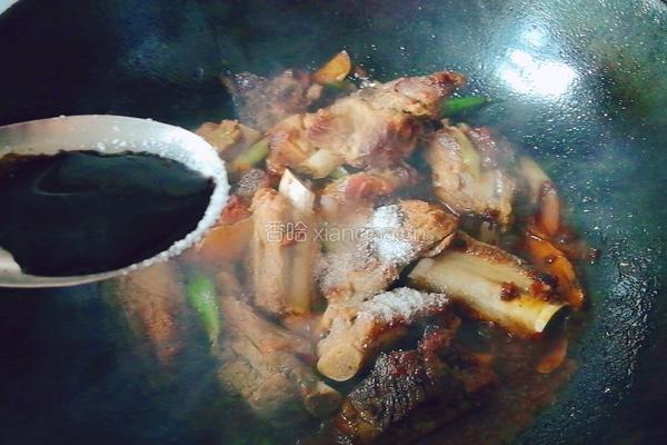 排骨炖土豆的做法图解10