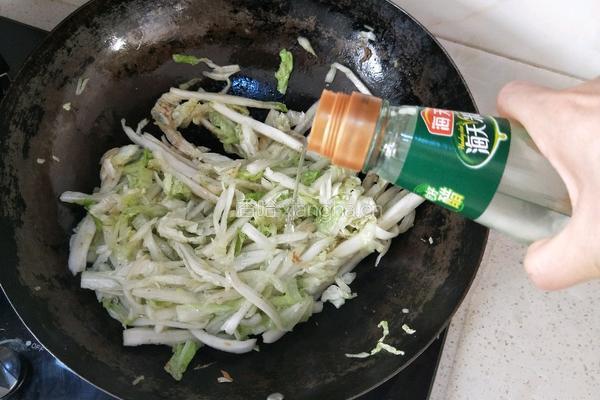 醋溜白菜丝的做法图解10