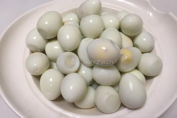 麻辣鹌鹑蛋的做法图解6