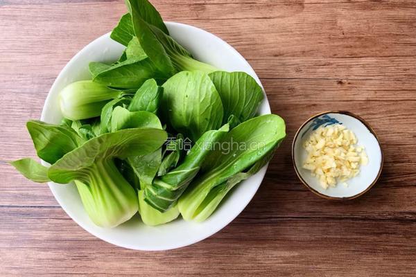 香菇青菜的做法图解2