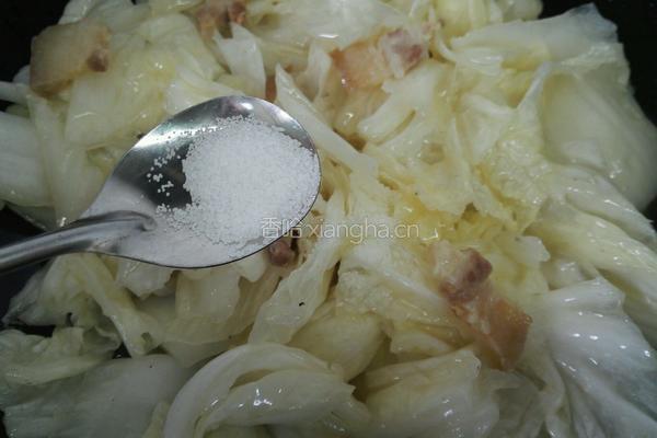 大白菜炒肉的做法图解7