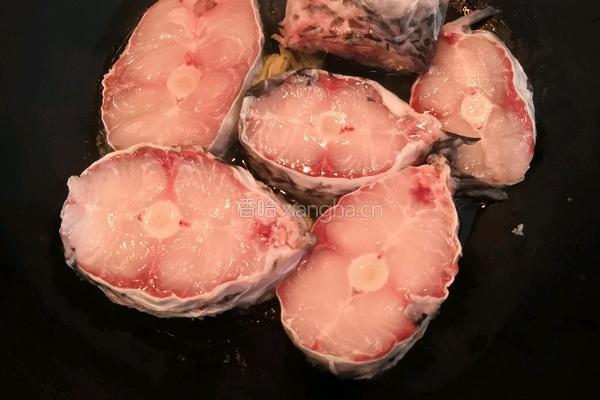 红烧草鱼块的做法图解3