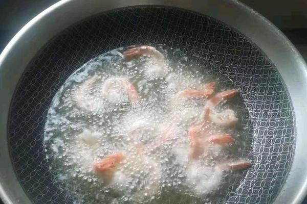 凤梨虾球的做法图解6
