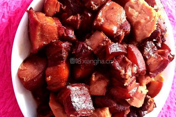 荔浦芋头红烧肉