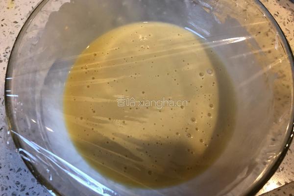 奶油草莓松饼的做法图解4