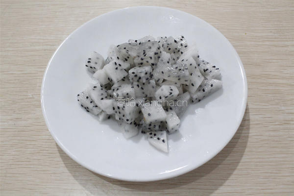 水果鸡肉披萨的做法图解1
