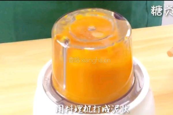 宝宝营养餐系列～南瓜纸杯蛋糕的做法图解3