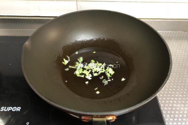 豆角焖饭的做法图解2
