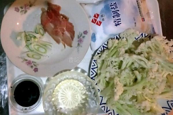 快手炒松花的做法图解1