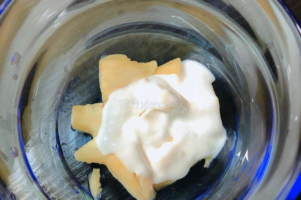  干果酸奶水果杯的做法图解3
