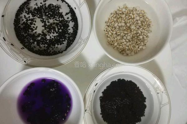 黑六宝山药粥的做法图解4
