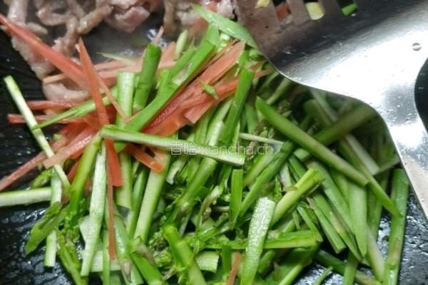 芦笋肉丝的做法图解8