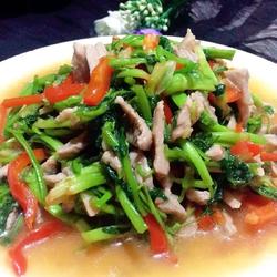 野芹炒肉丝的做法[图]