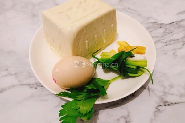 鲫鱼豆腐汤的做法图解2