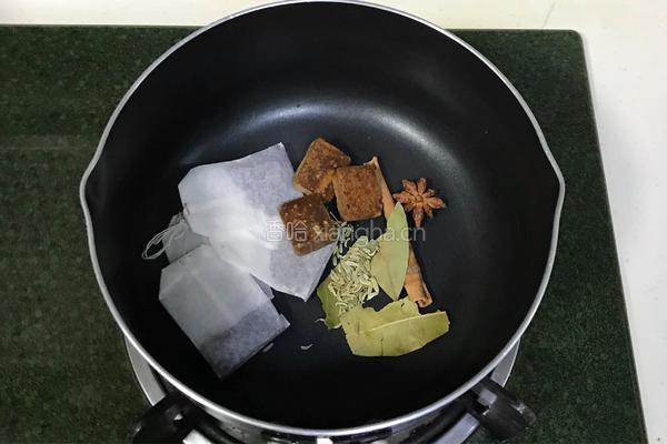 红糖茶叶蛋的做法图解4