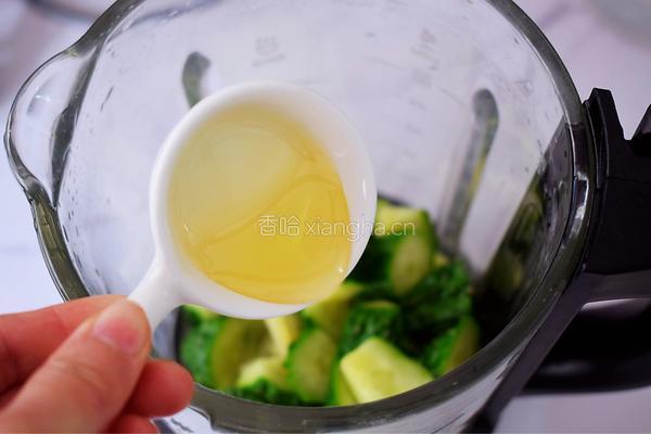排毒芹菜汁的做法图解6