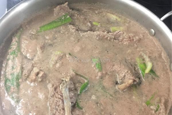 清汤飘香牛腩的做法图解3