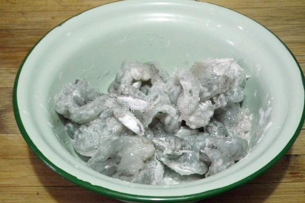 咕噜虾球的做法图解5