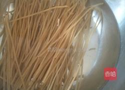 酸辣粉的做法图解1