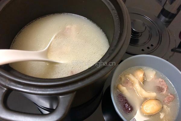 鱼胶鲍鱼排骨汤的做法图解6