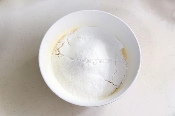 草莓奶油华夫饼的做法图解4