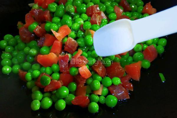 豌豆炒腊肠的做法图解9