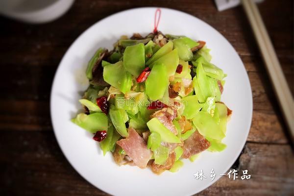 腊肉炒莴笋的做法图解12