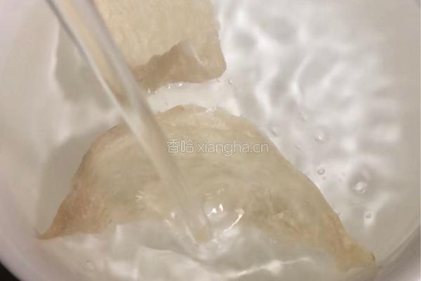 ＃下午茶＃红枣枸杞炖燕窝的做法图解1