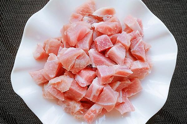 菠萝咕噜肉的做法图解3