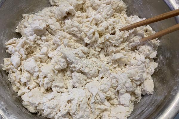 烫面葱油饼的做法图解3